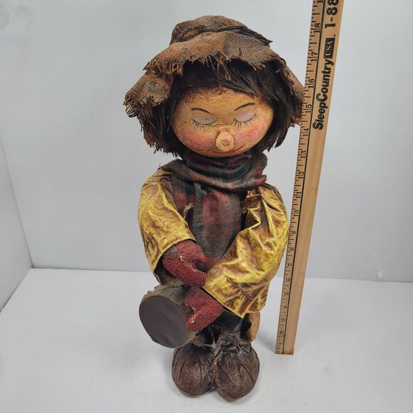 Vintage Paper Mache Handcrafted Christmas Caroler Doll With Hat & Scarf - Picture 7 of 7